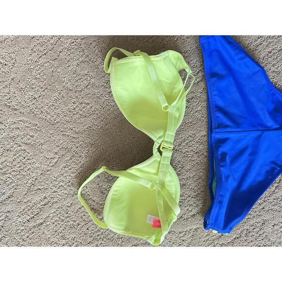 Vintage Y2K Victoria’s Secret Bikini Set – 32B Top / Small Bottoms - Picture 3 of 6